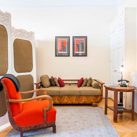 Appartement Stunning spacious art nouveau apart , grand piano à Budapest Extérieur photo