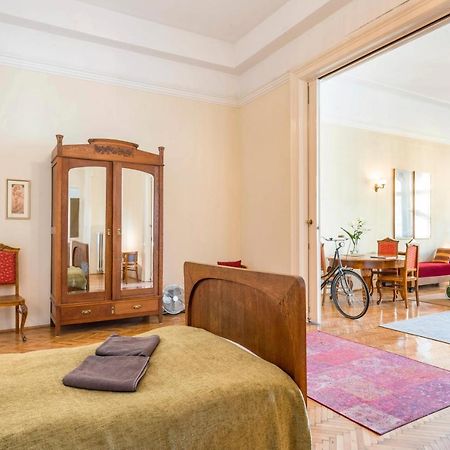 Appartement Stunning spacious art nouveau apart , grand piano à Budapest Extérieur photo