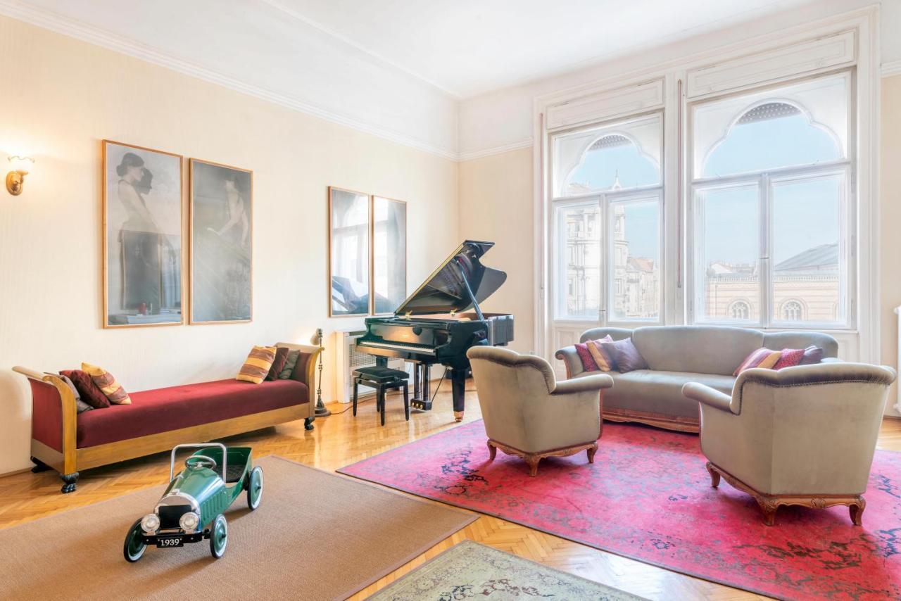 Appartement Stunning spacious art nouveau apart , grand piano à Budapest Extérieur photo