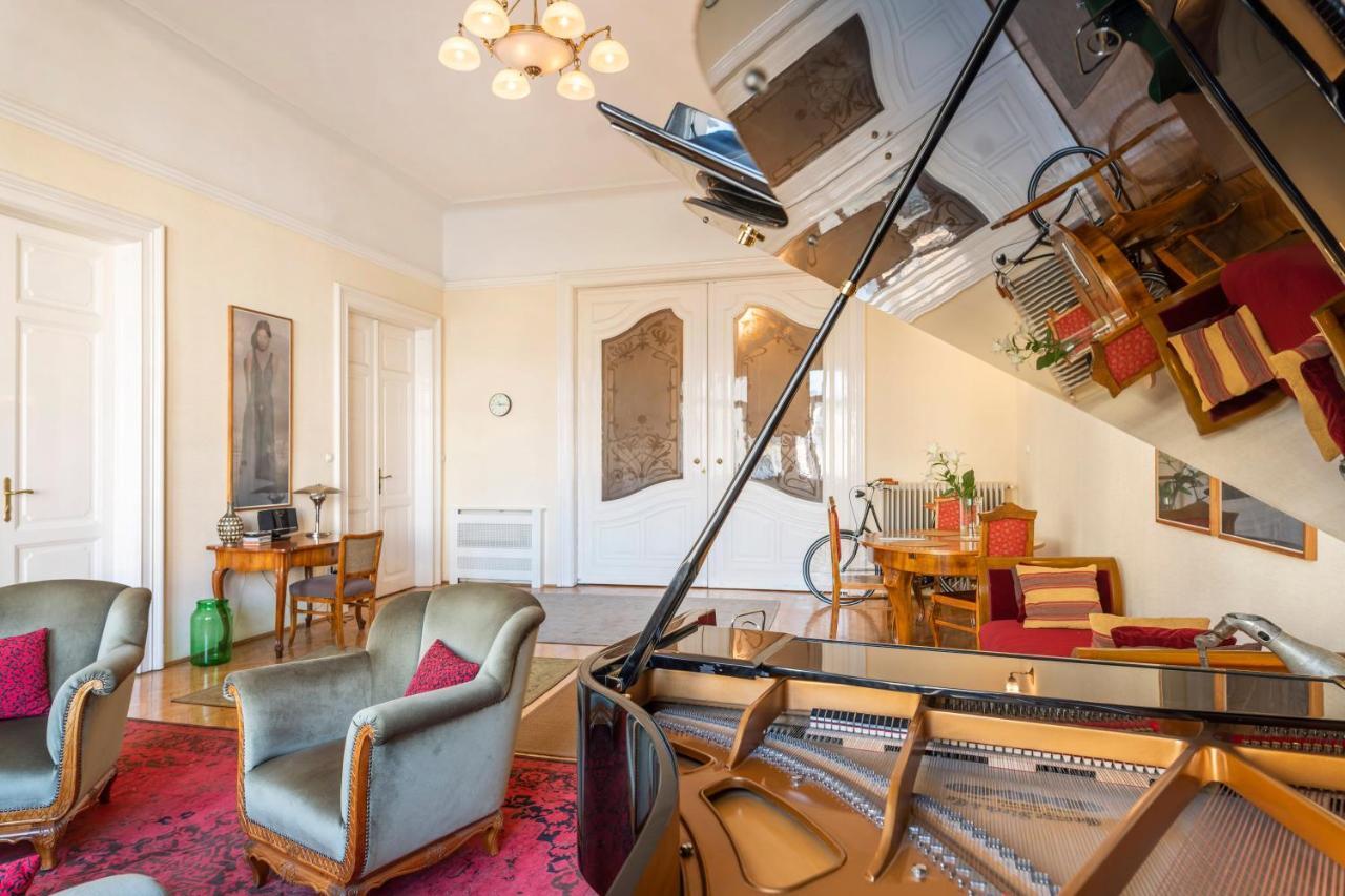 Appartement Stunning spacious art nouveau apart , grand piano à Budapest Extérieur photo